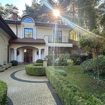 Luxury Villa Indoor Pool Warsaw Magdalenka Екстериор снимка