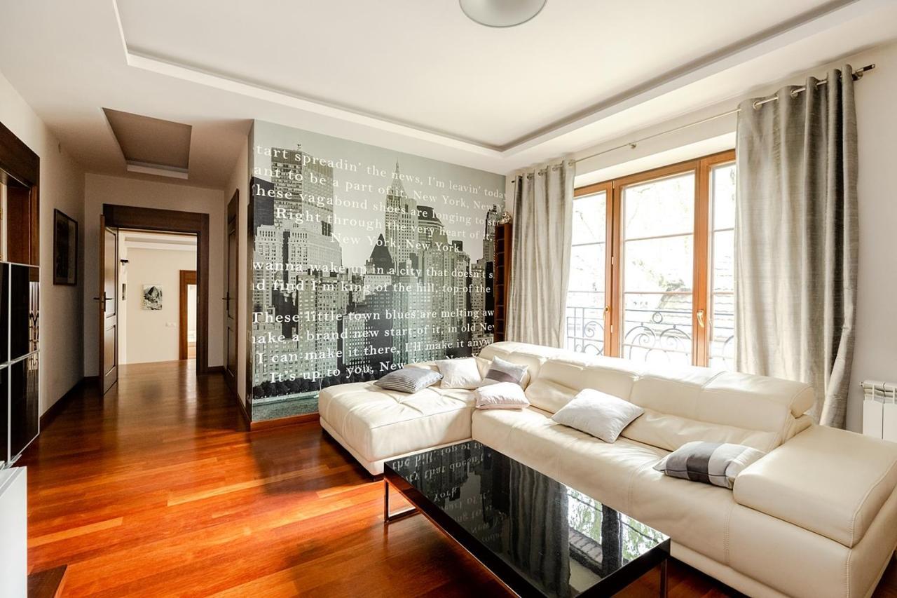 Luxury Villa Indoor Pool Warsaw Magdalenka Екстериор снимка